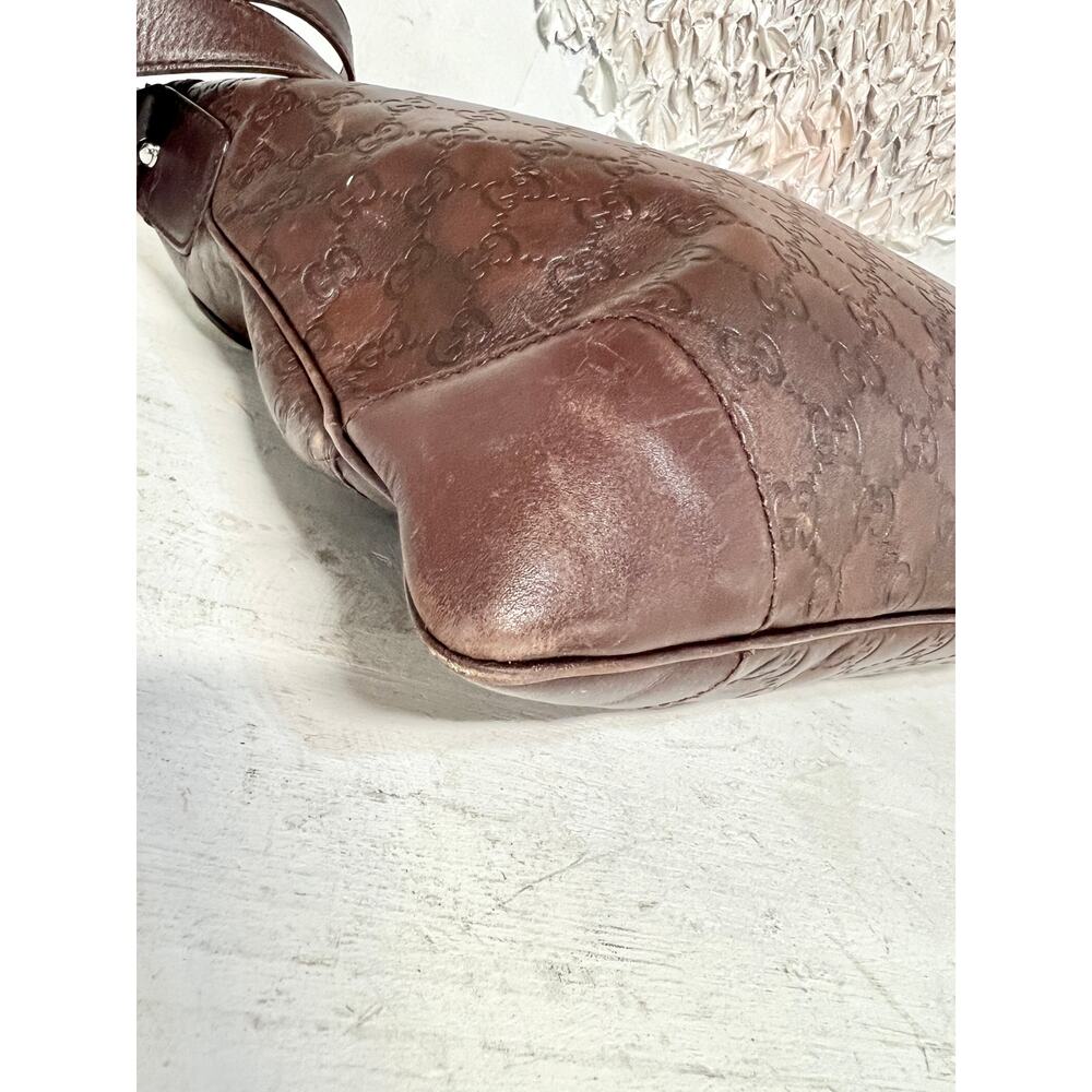 Gucci Brown Leather Messenger Bag w/ GG large dust bag - Picture 11 of 16